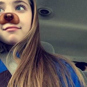 Meet your Posher, Ahrora